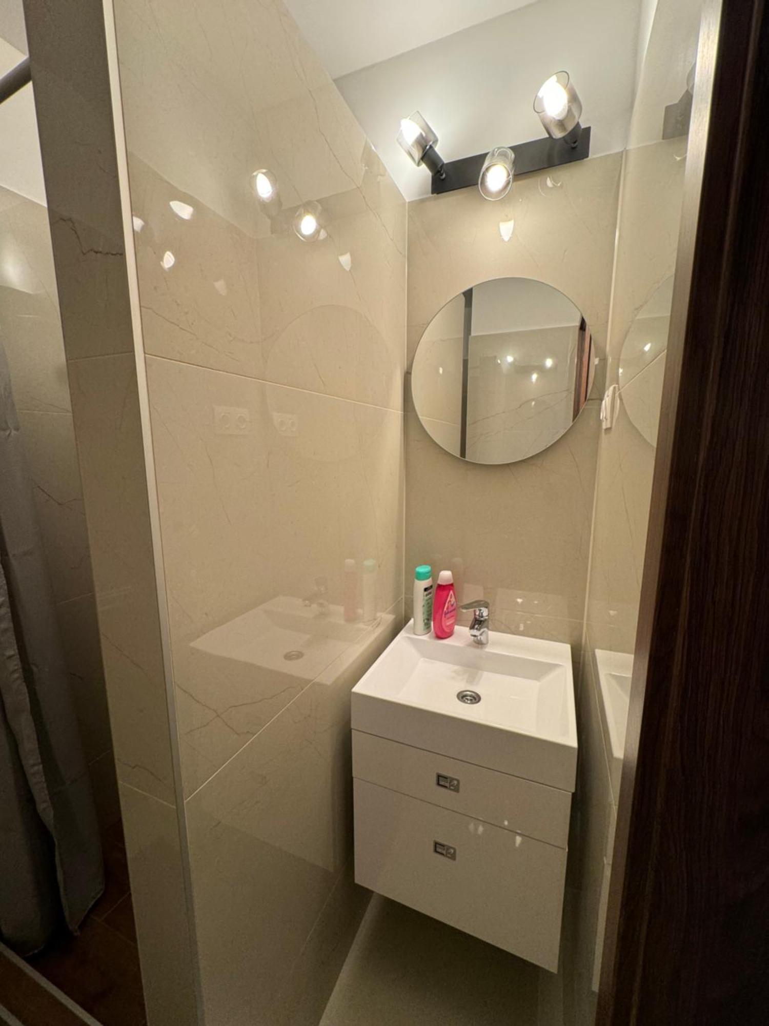 Boomerang Hostel บูดาเปสต์ ภายนอก รูปภาพ