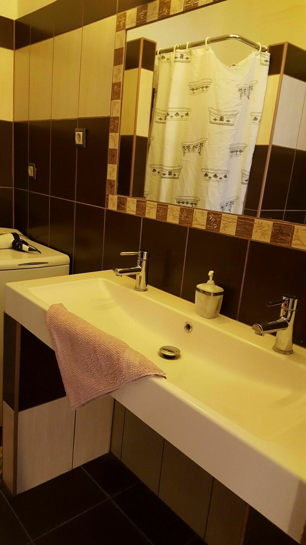 Boomerang Hostel บูดาเปสต์ ภายนอก รูปภาพ
